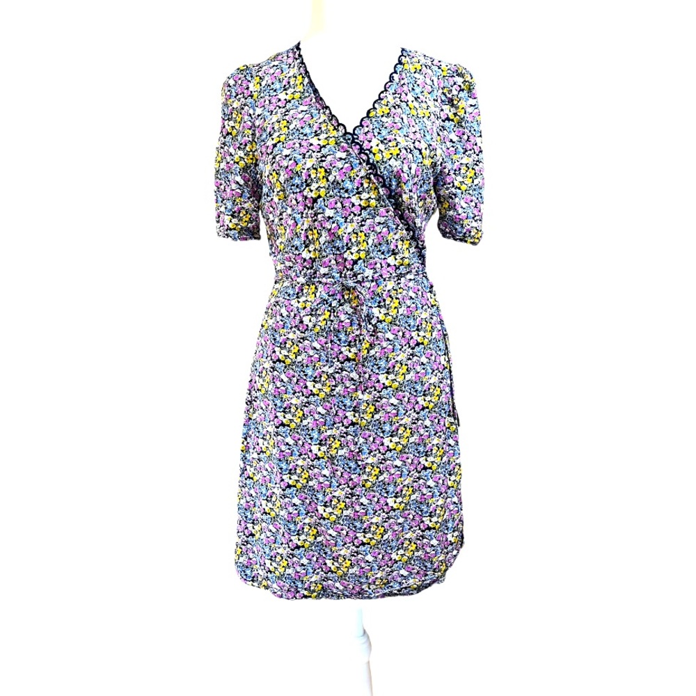 And other stories ditsy floral scallop wrap midi dress size 8